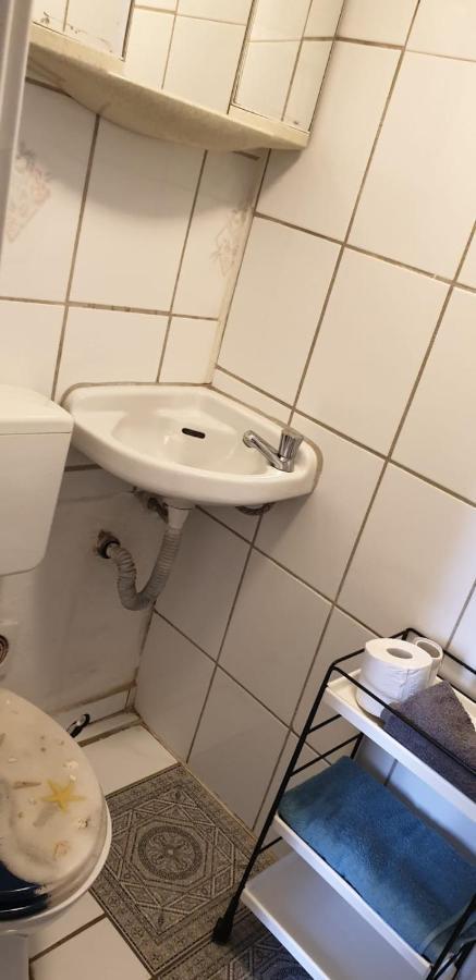 Ma-A2 Single Wohnung Krefeld Buitenkant foto
