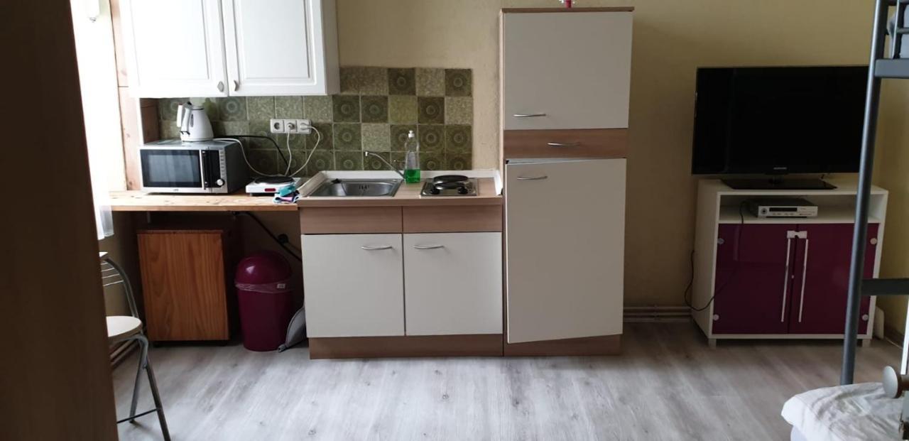 Ma-A2 Single Wohnung Krefeld Buitenkant foto